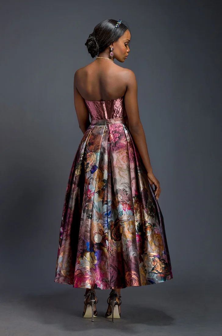 Komole-Kandids-Series-2_House-of-Deola_Aso-Oke_Nigerian-Wedding_BellaNaija_23.jpg