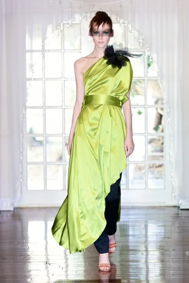 1310_MBFWA_SDR_4242_RAJAH_w387_h580.jpg