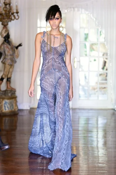 1310_MBFWA_SDR_4297_RAJAH_w387_h580.jpg
