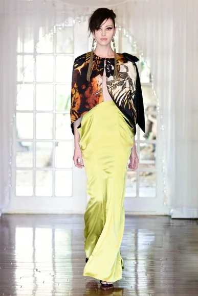 1310_MBFWA_SDR_4381_RAJAH_w387_h580.jpg