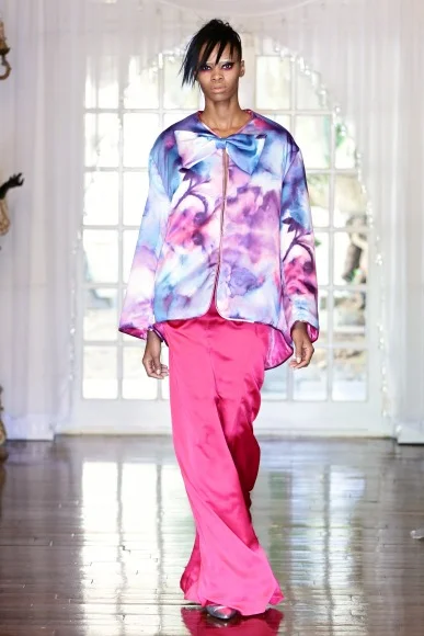 1310_MBFWA_SDR_4421_RAJAH_w387_h580.jpg