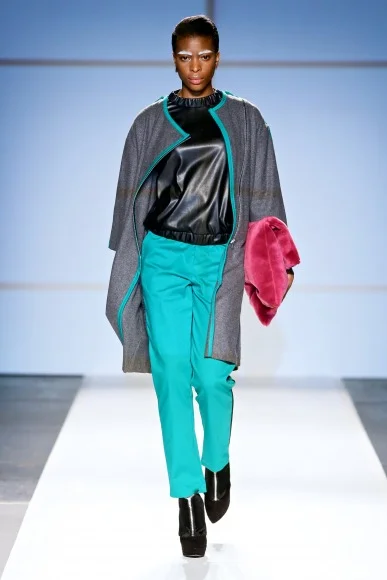 1310_MBFWA_SDR_2630_ELENILABROU_w387_h580.jpg