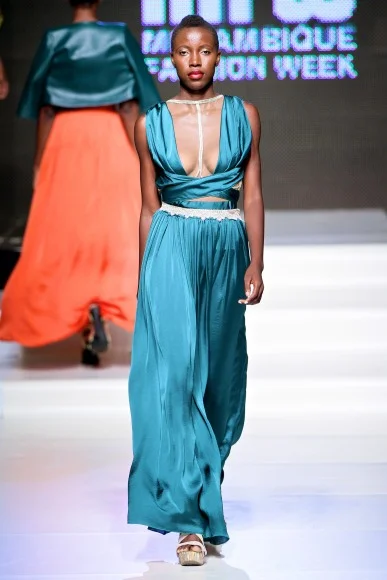 1311_MFW_SDR_7459_YoungDesigners_w387_h580.jpg