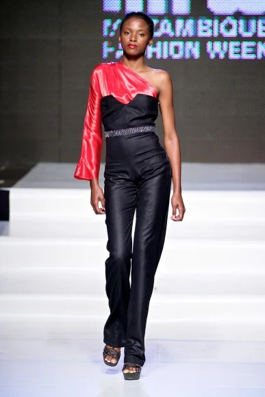 1311_MFW_SDR_7298_YoungDesigners_w387_h580.jpg