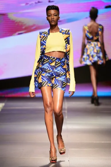 Tiffahny Dians - KFW 14
