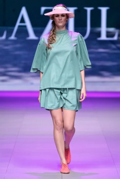 14_MBFWCT_SDR_0792_Lazuli_w387_h580.jpg