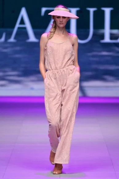 14_MBFWCT_SDR_0795_Lazuli_w387_h580.jpg
