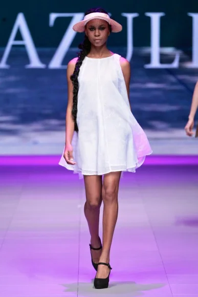 14_MBFWCT_SDR_0800_Lazuli_w387_h580.jpg