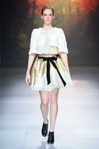 1403_MBFWJ_SDR_9791_StefaniaMorland_w387_h580.jpg