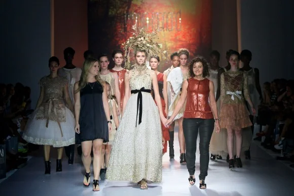 1403_MBFWJ_SDR_9985_StefaniaMorland_w580_h386.jpg