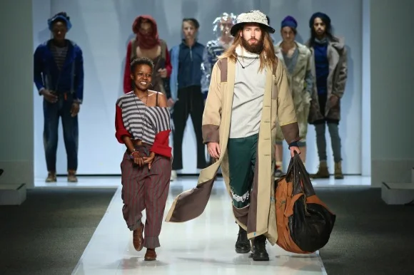 15_MBFWJ_FT_SDR_9094_SiviweJames_w580_h386.jpg