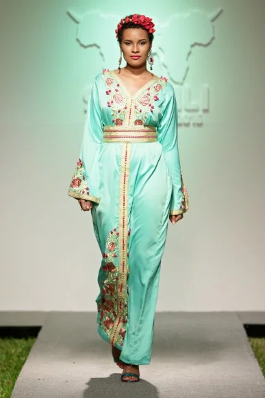 An Nisa Abayas - SFW 15