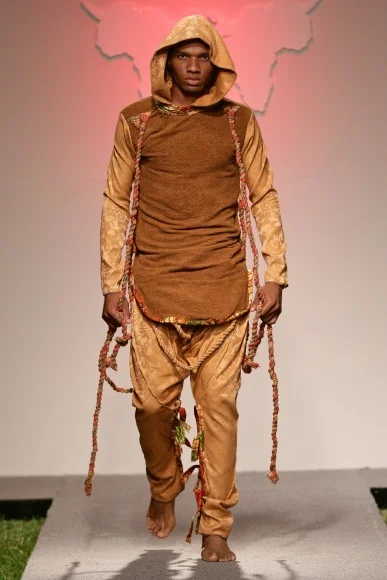 Bobbins & Sief - SFW 15