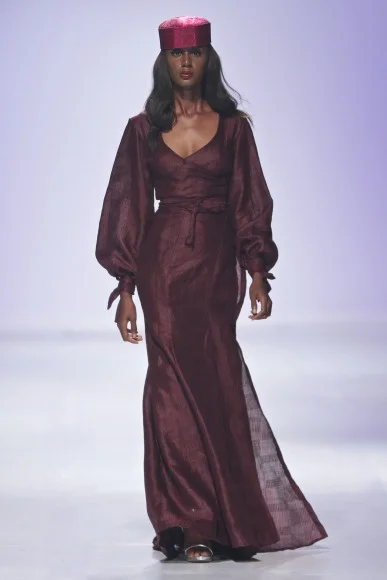 Titi Belo - LFDW 16 