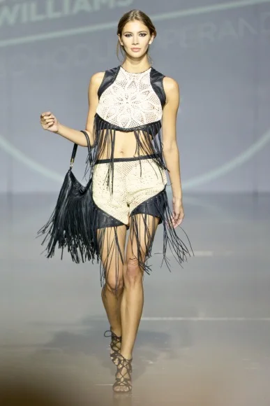 Fastrack - MBFWJ 16