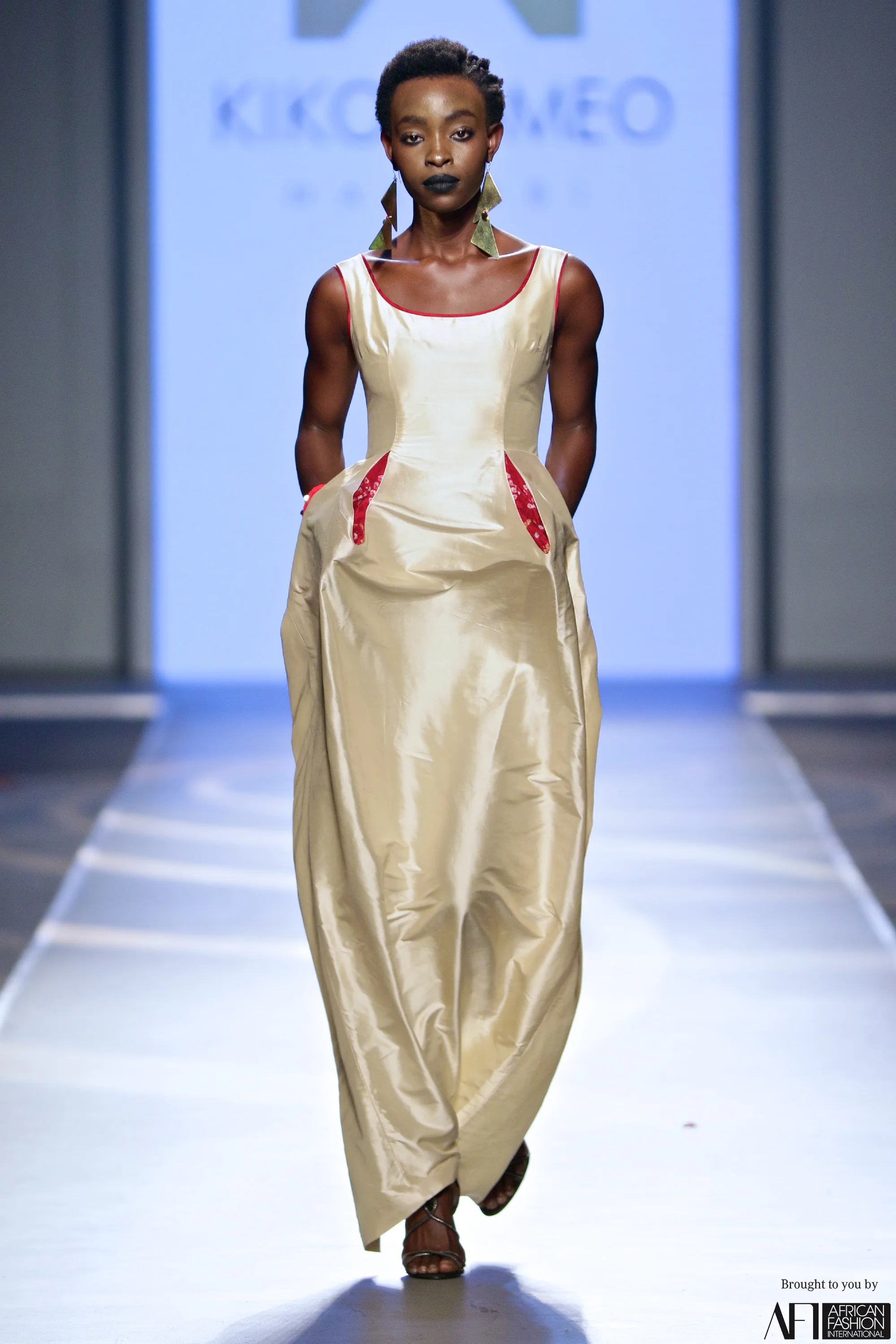 1608_MBFWJ_SDR_8794_SDR_CoutureDAfrique.jpg