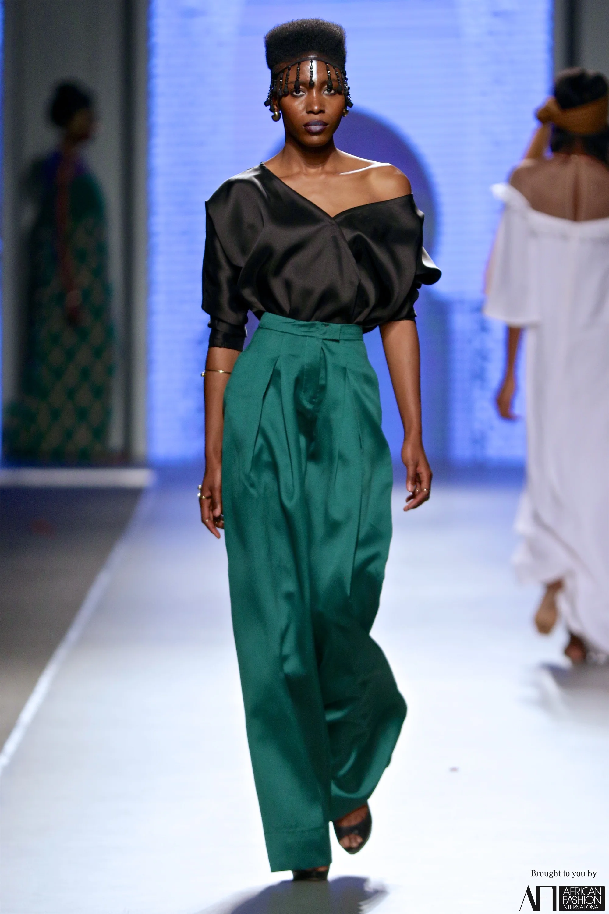 1608_MBFWJ_SDR_9068_SDR_CoutureDAfrique.jpg