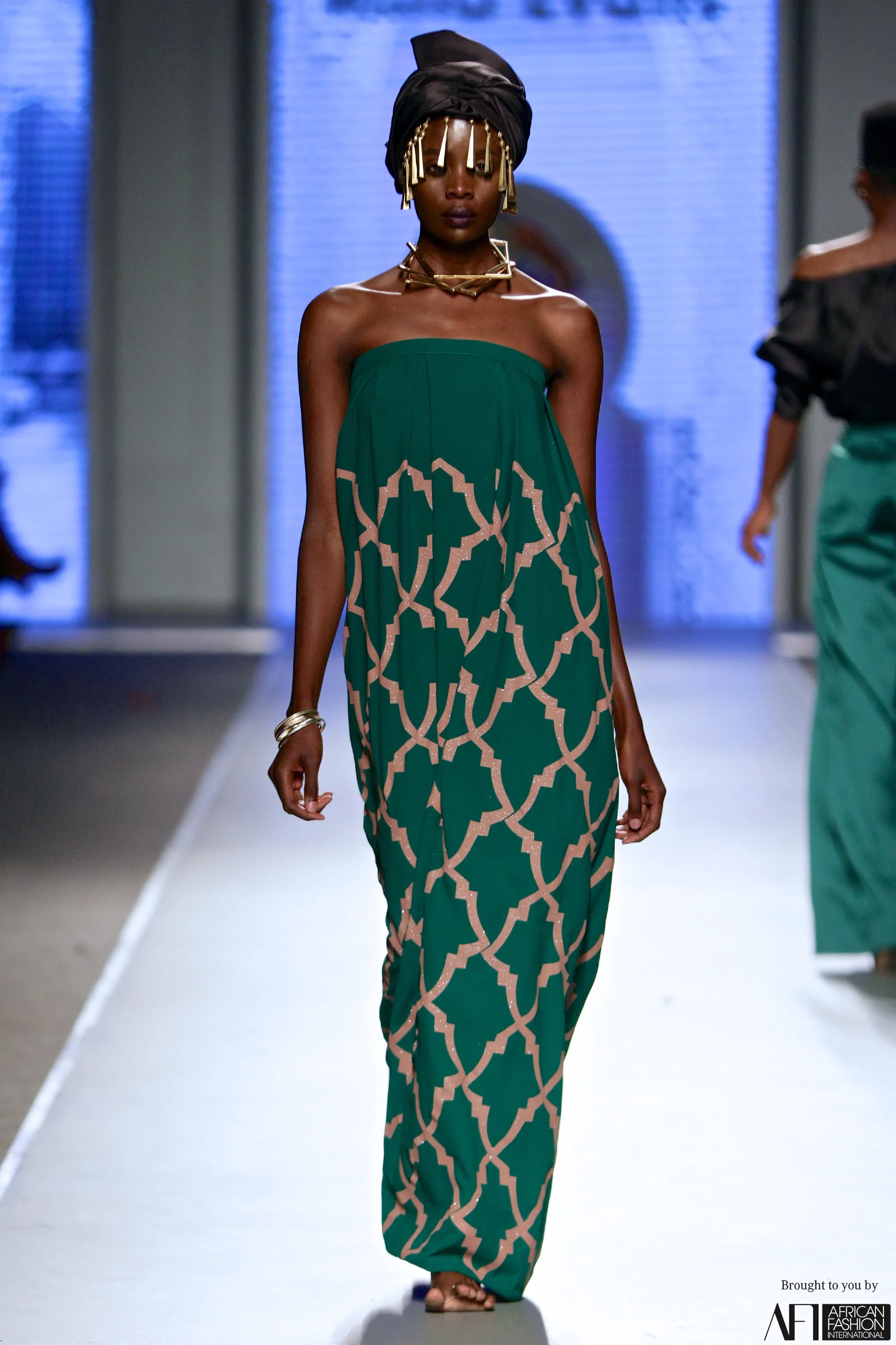 1608_MBFWJ_SDR_9092_SDR_CoutureDAfrique.jpg