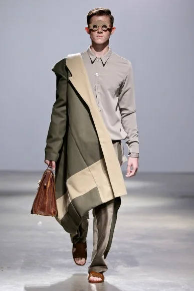 Jenevieve Lyons - SAMW AW 16