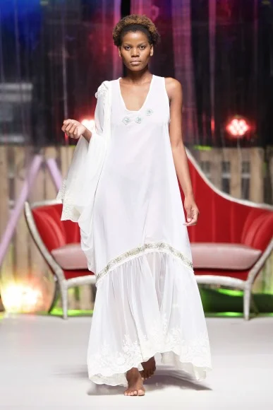 Michella Papuchi - MFW 16