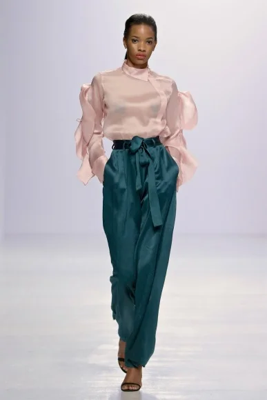 Bridget Awosika - LFDW 17