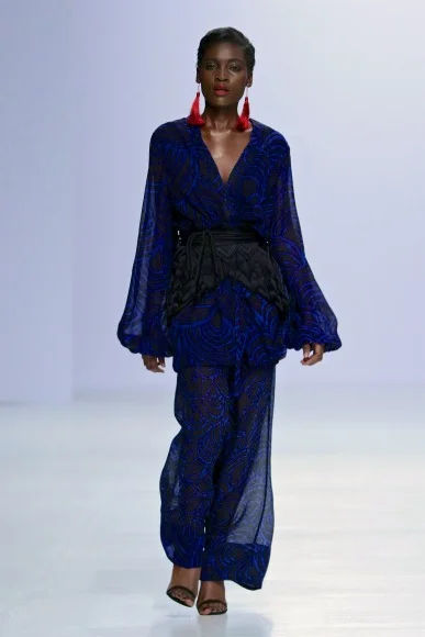Tiffany Amber - LFDW 17