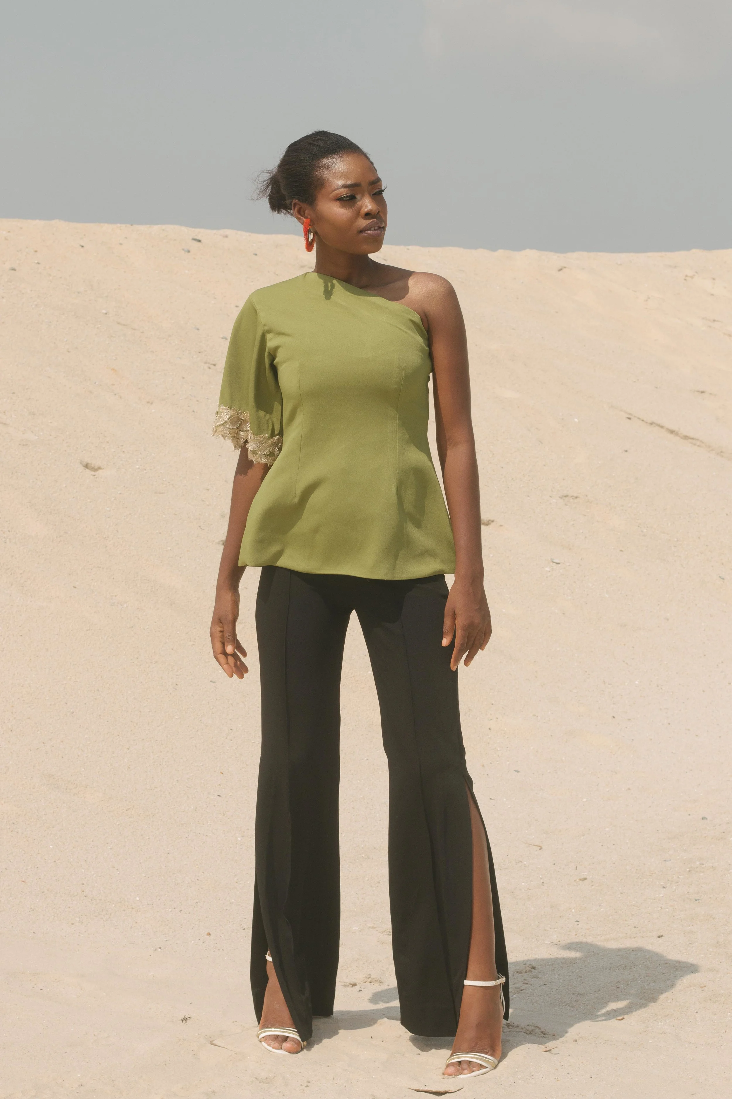 Toyin Bii Image 2.jpg