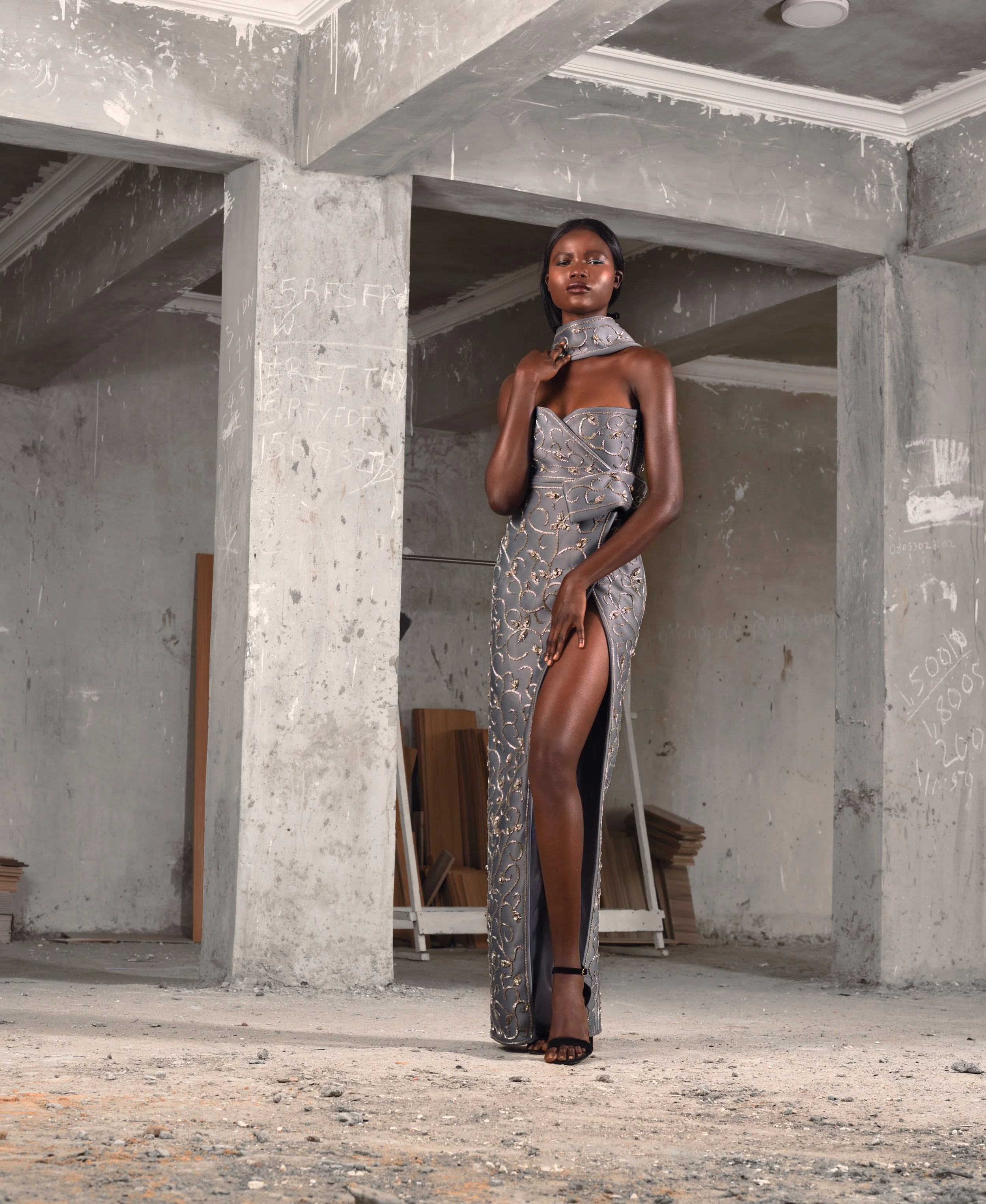 Look 001.JPG