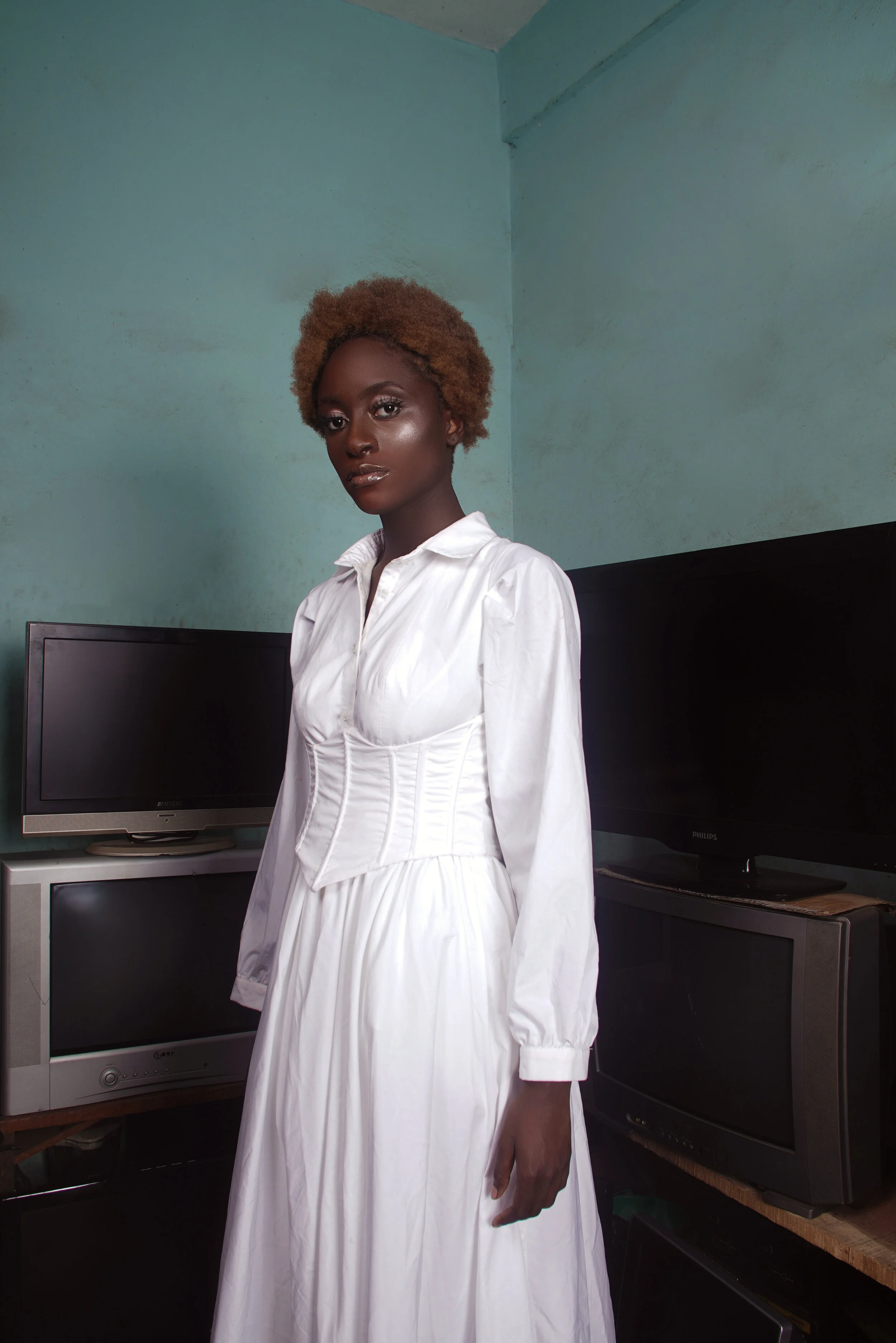 LOOK29a.jpg