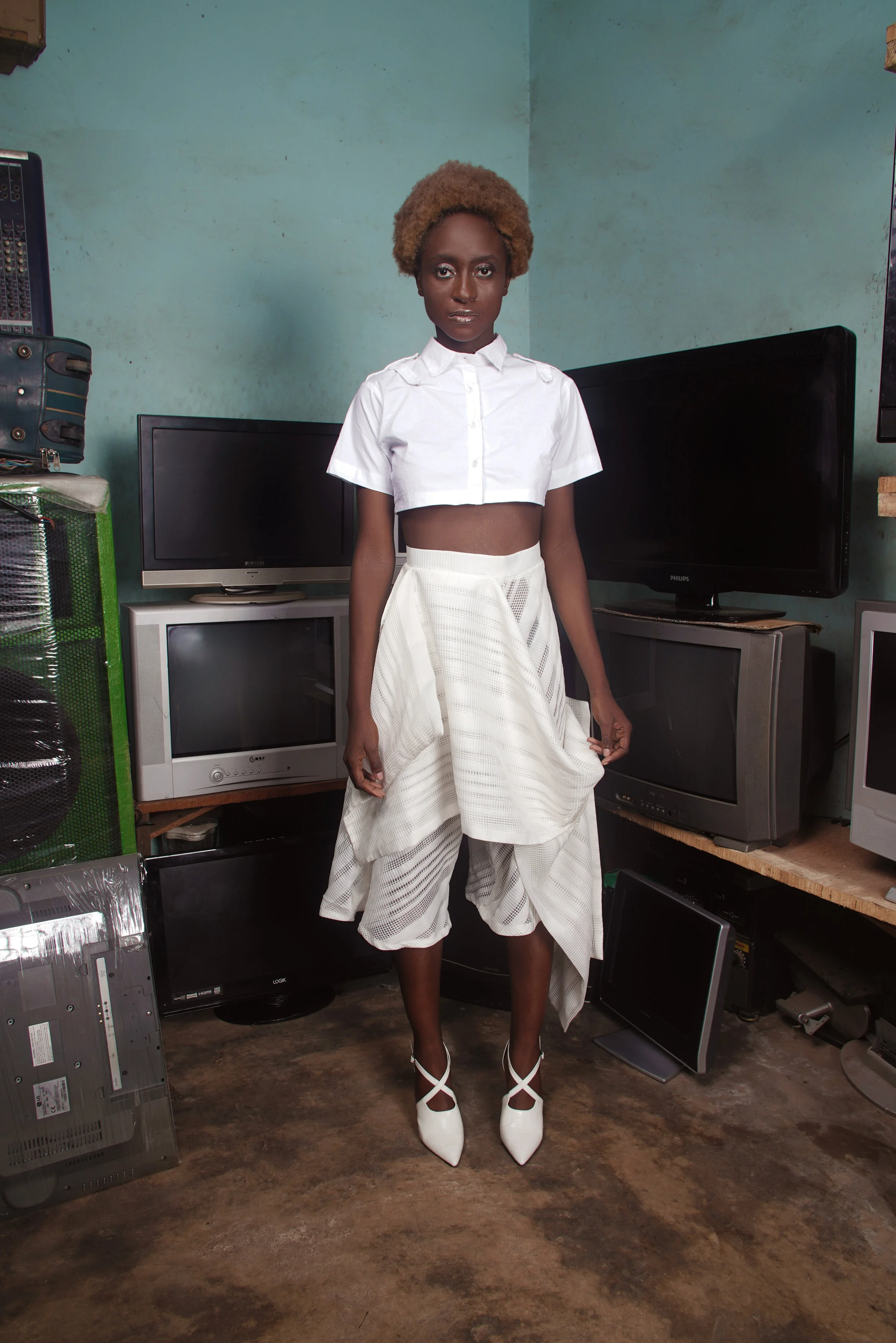 LOOK29b.jpg