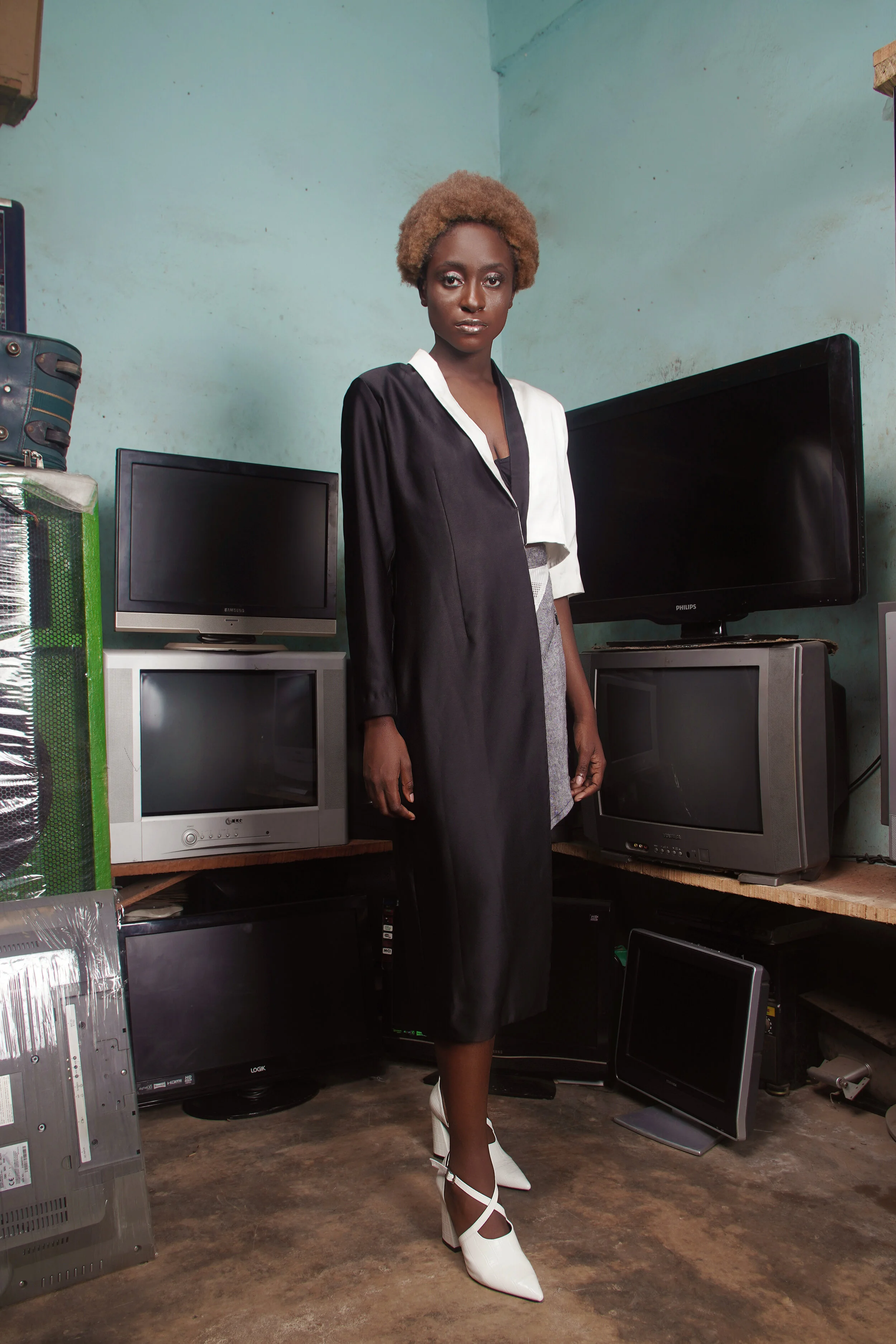 LOOK5a.jpg