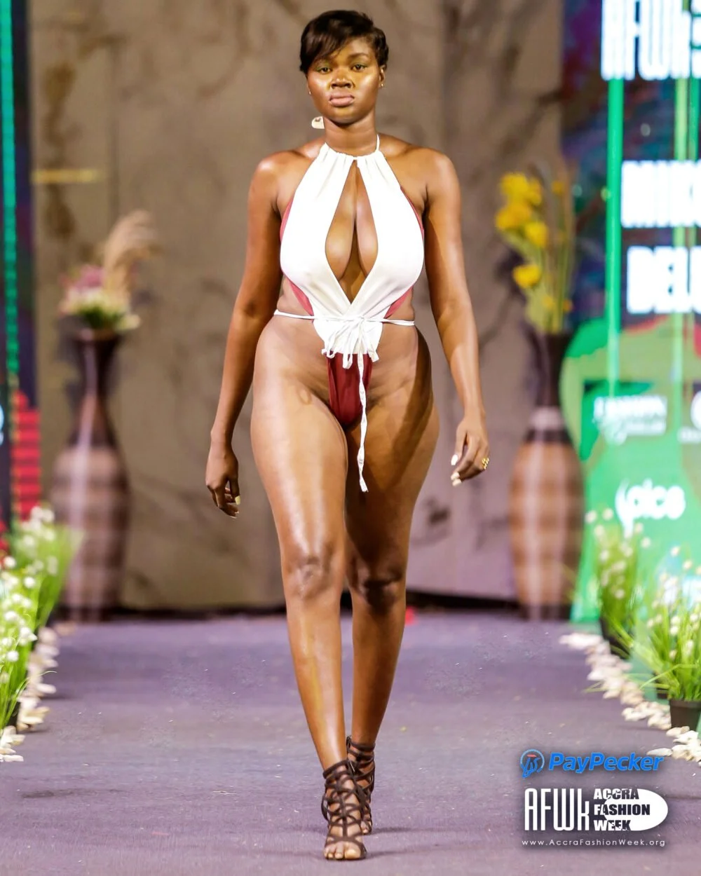 day1-mikoko-deluxe-13.jpg