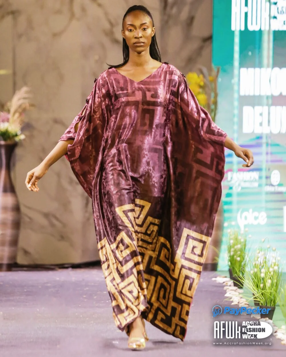 day1-mikoko-deluxe-24.jpg