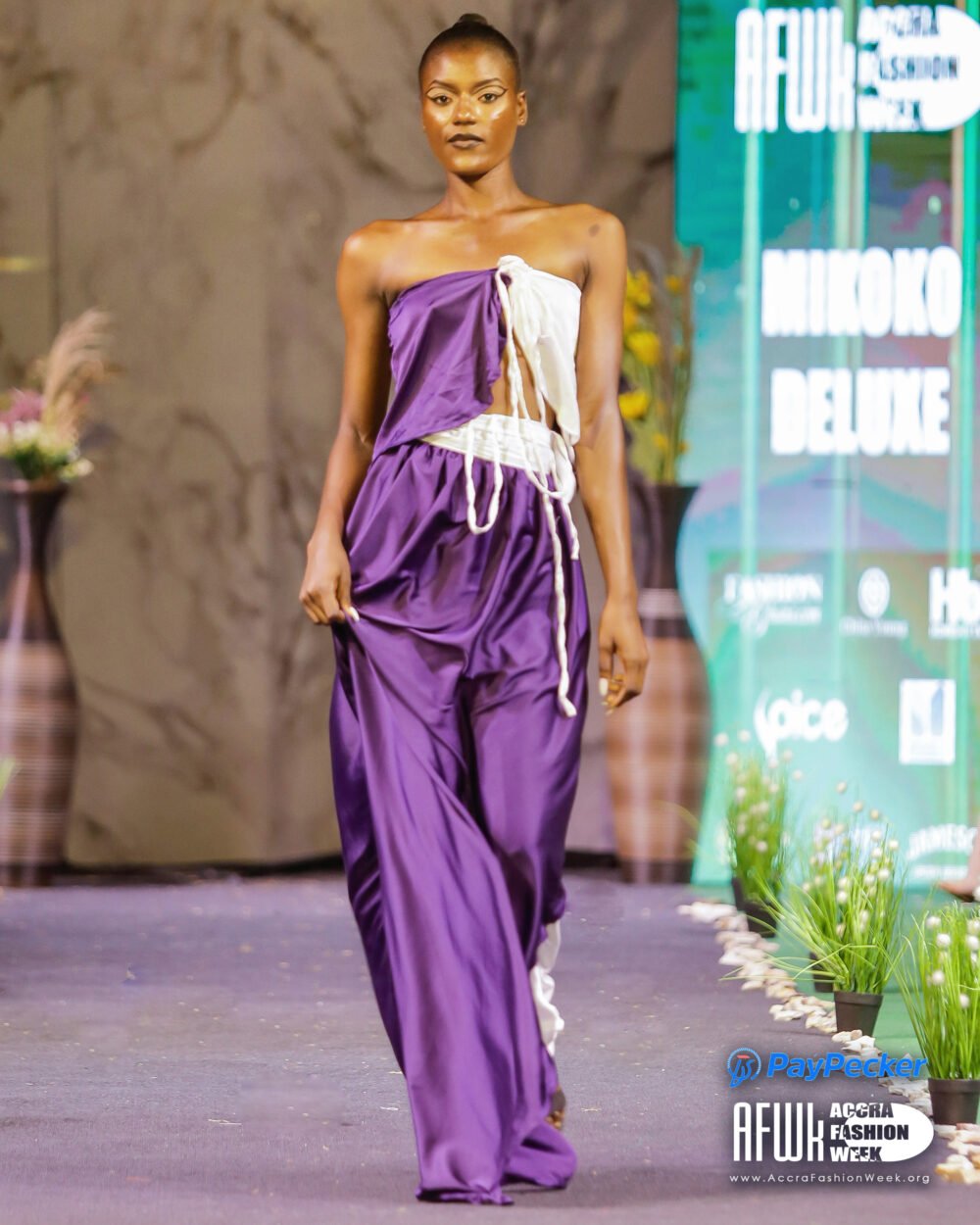 day1-mikoko-deluxe-25.jpg