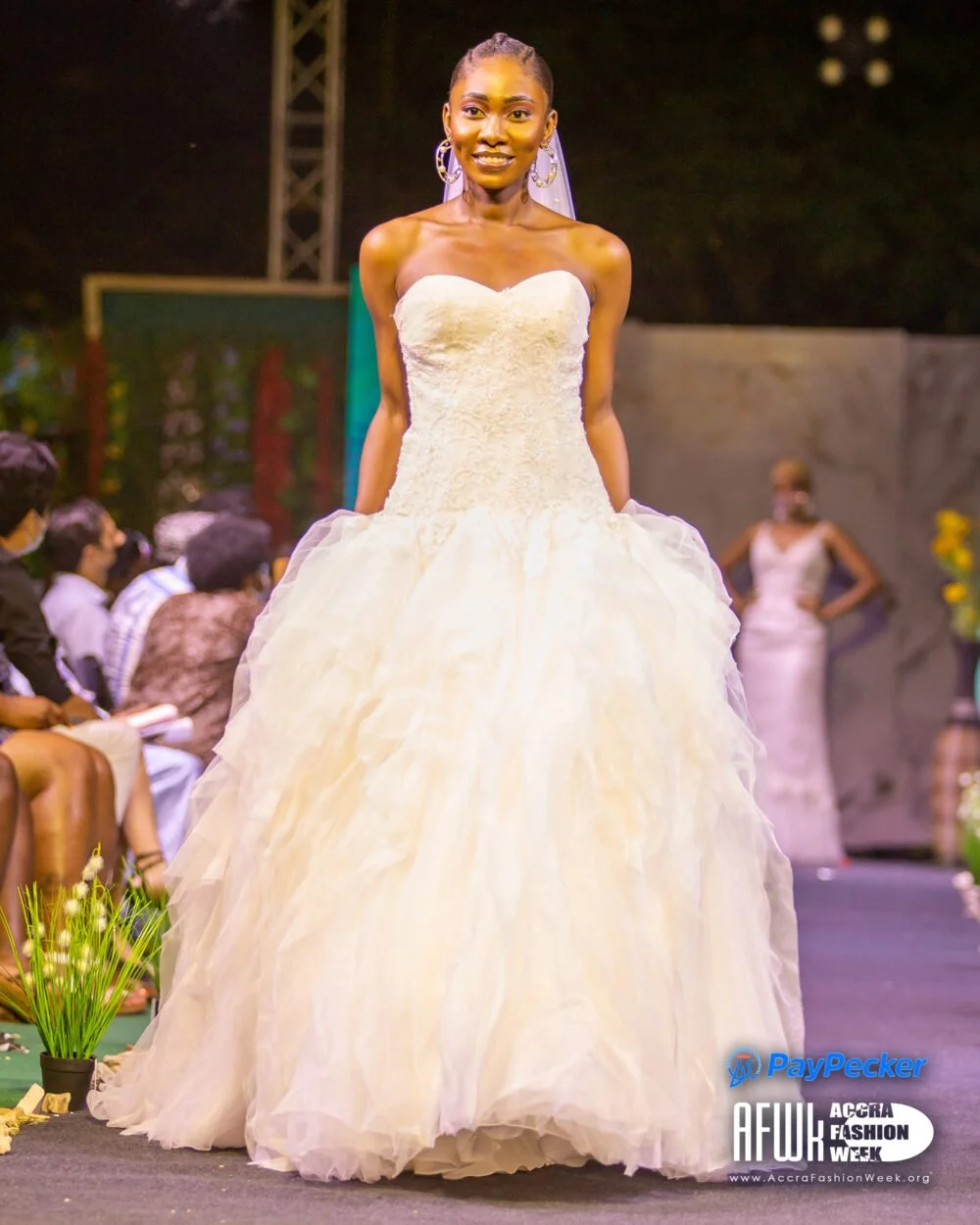 day1-smockyworld-bridal-1b.jpg