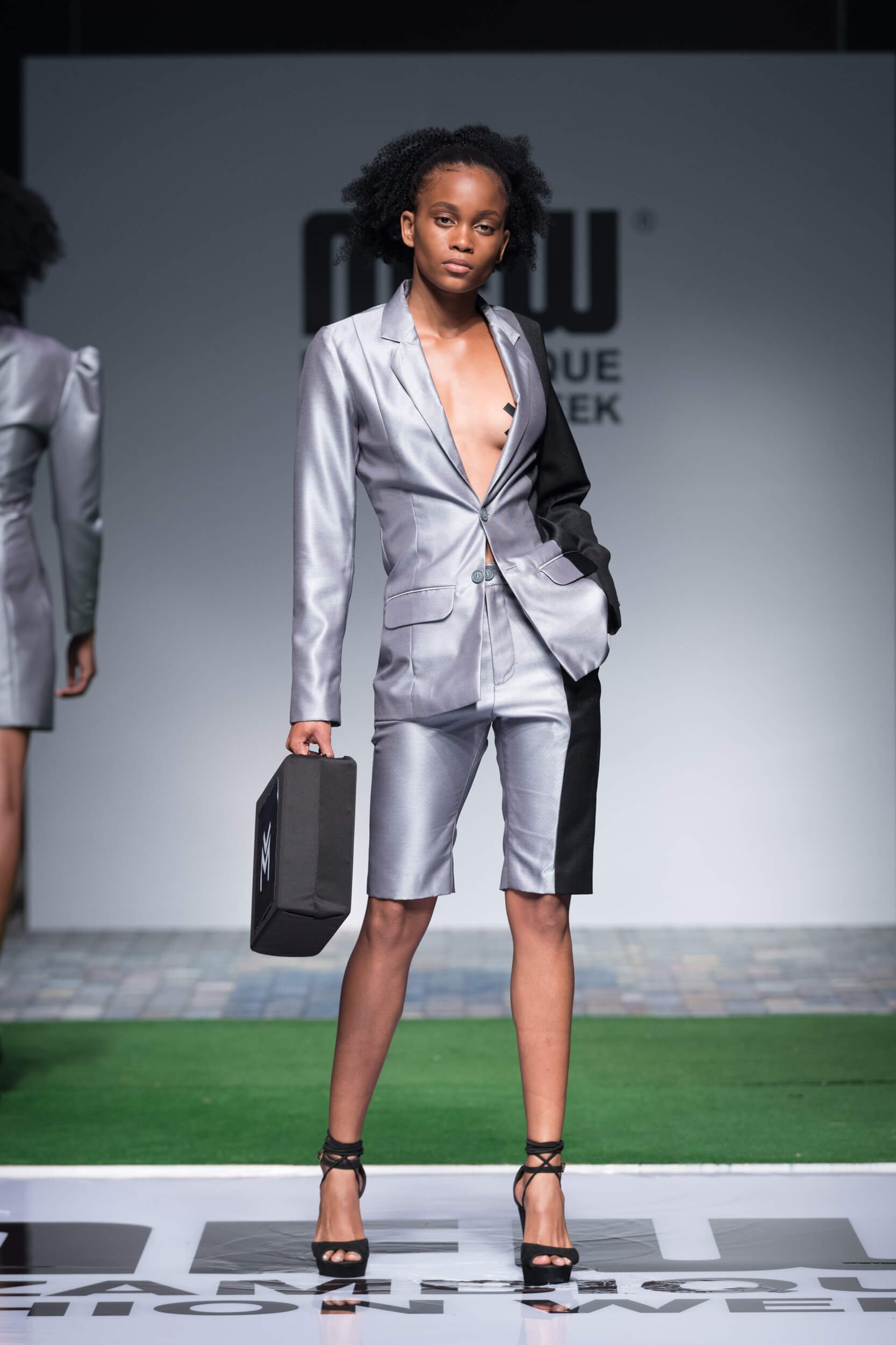 20201209_mfw_Mabenna-16.jpg