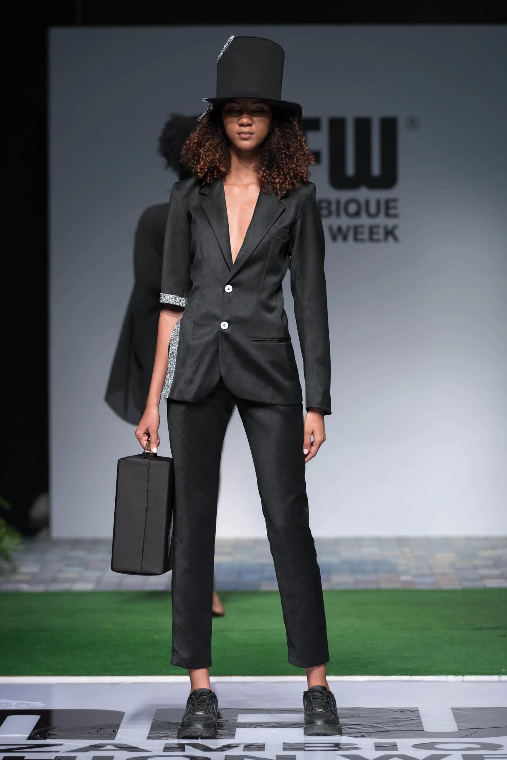 20201209_mfw_Mabenna-25.jpg