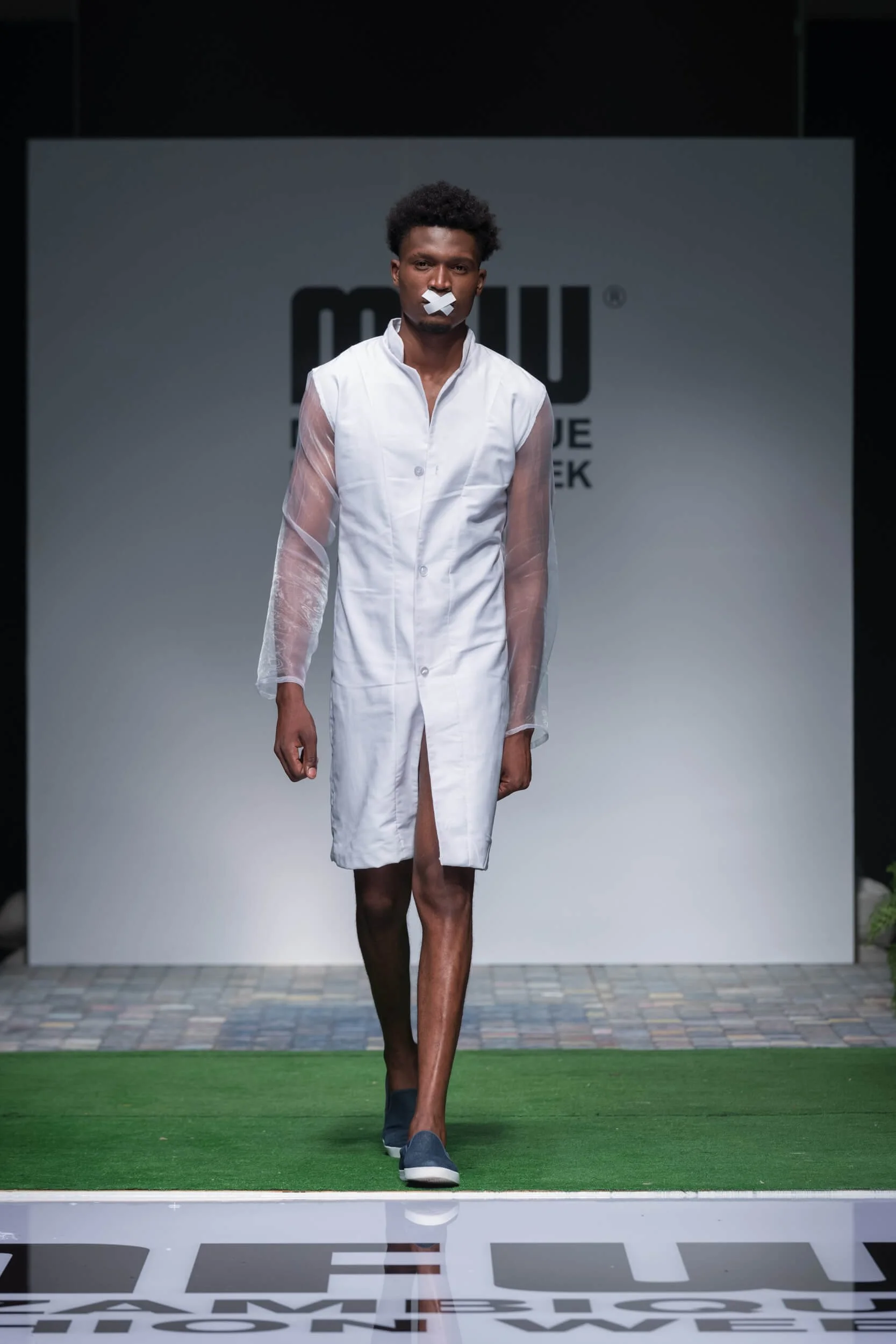 20201209_mfw_Silvia_Fashion_Designer-5.jpg