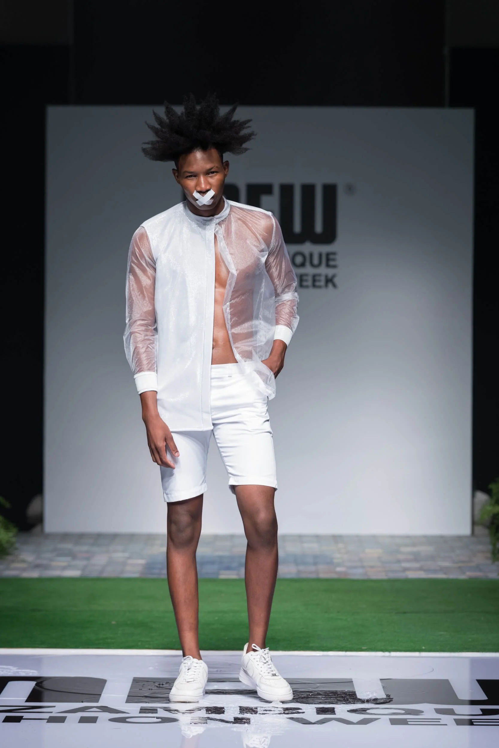 20201209_mfw_Silvia_Fashion_Designer-2.jpg