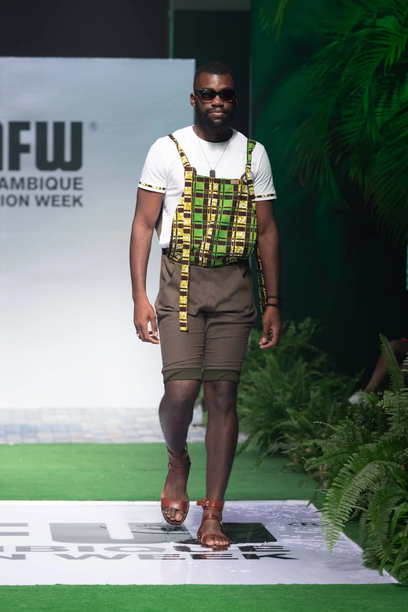 20201210_mfw_Uzuri_Creations-20.jpg