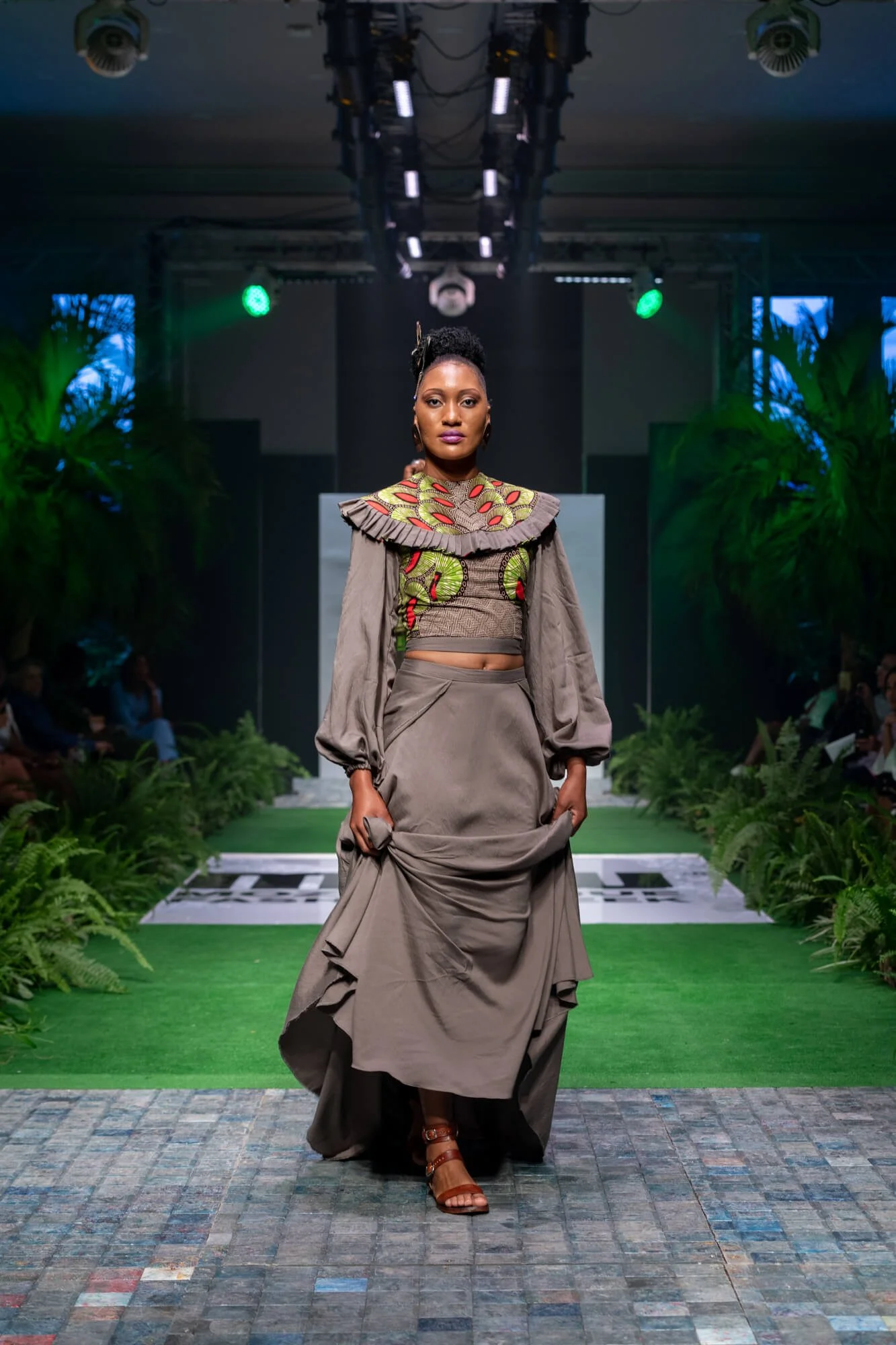 20201210_mfw_Uzuri_Creations-28.jpg