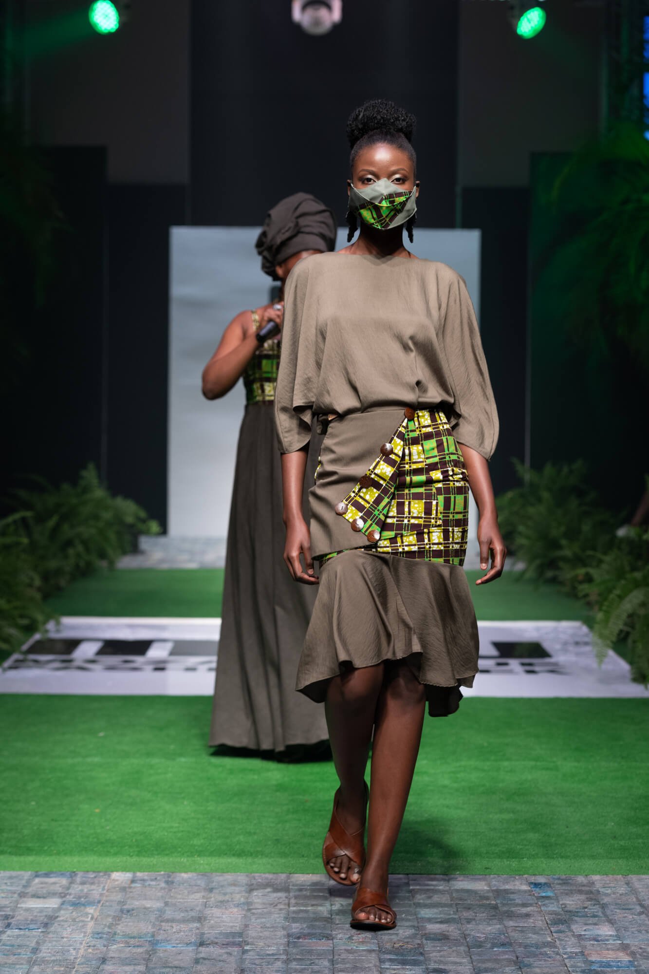 20201210_mfw_Uzuri_Creations-44.jpg