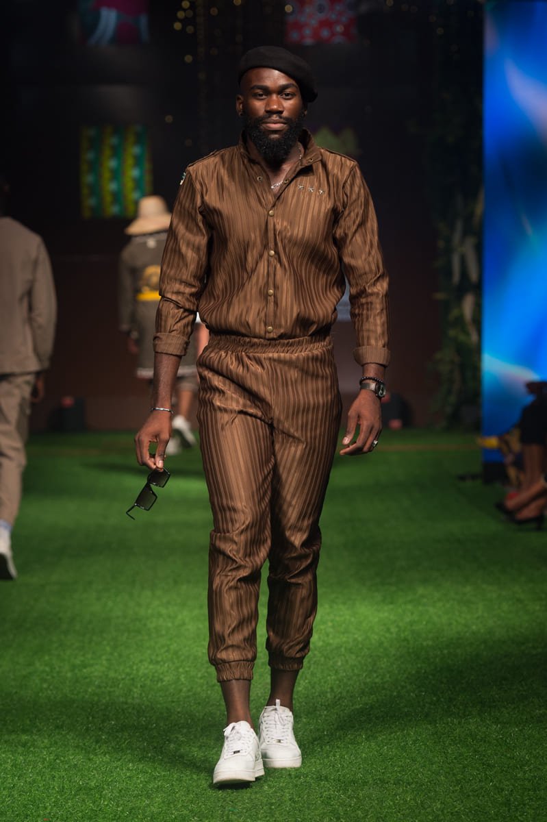 PRA20211211D_mfw21_adecoal_wear_285.jpg