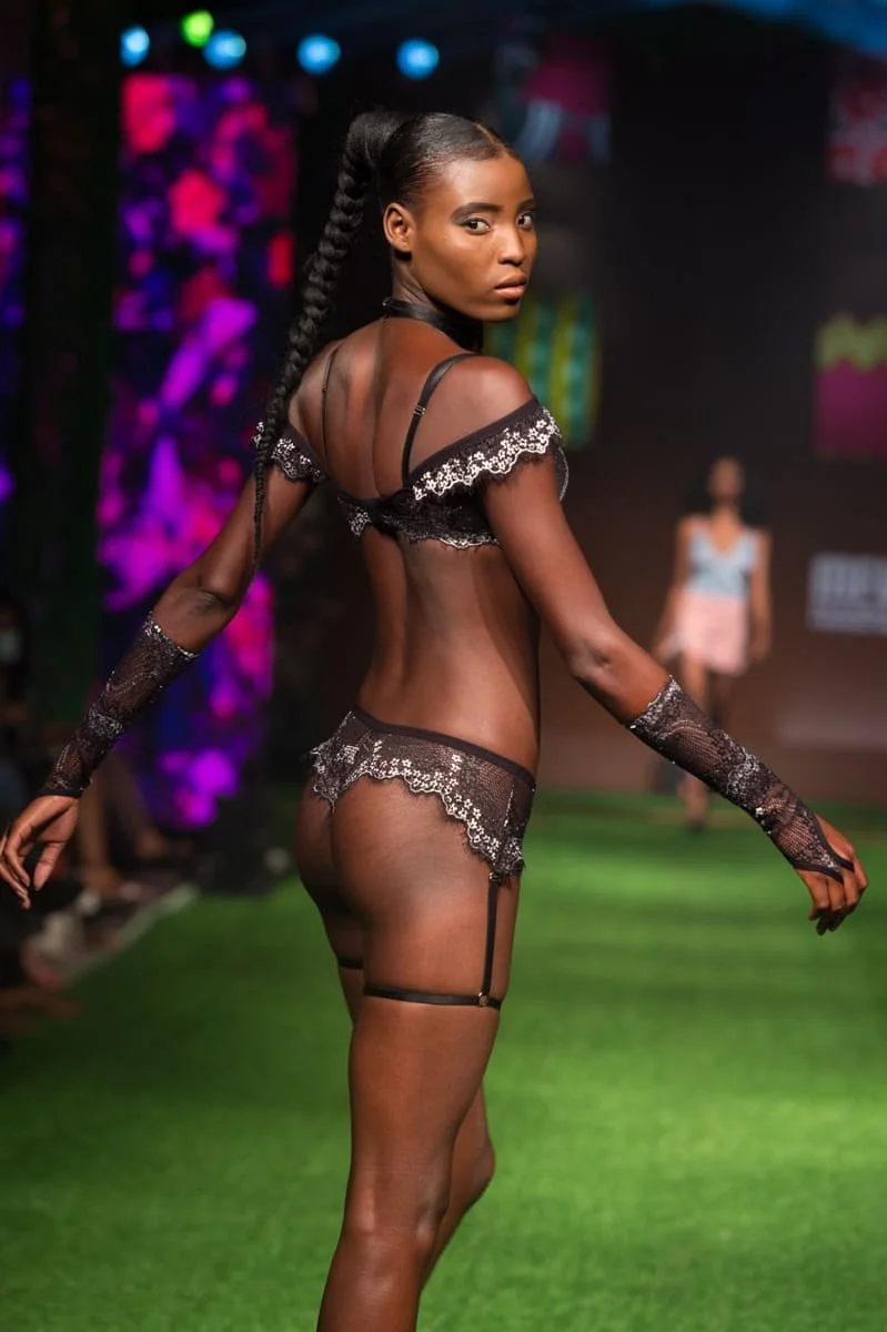 PRA20211210D_mfw21_amylicious_235.jpg