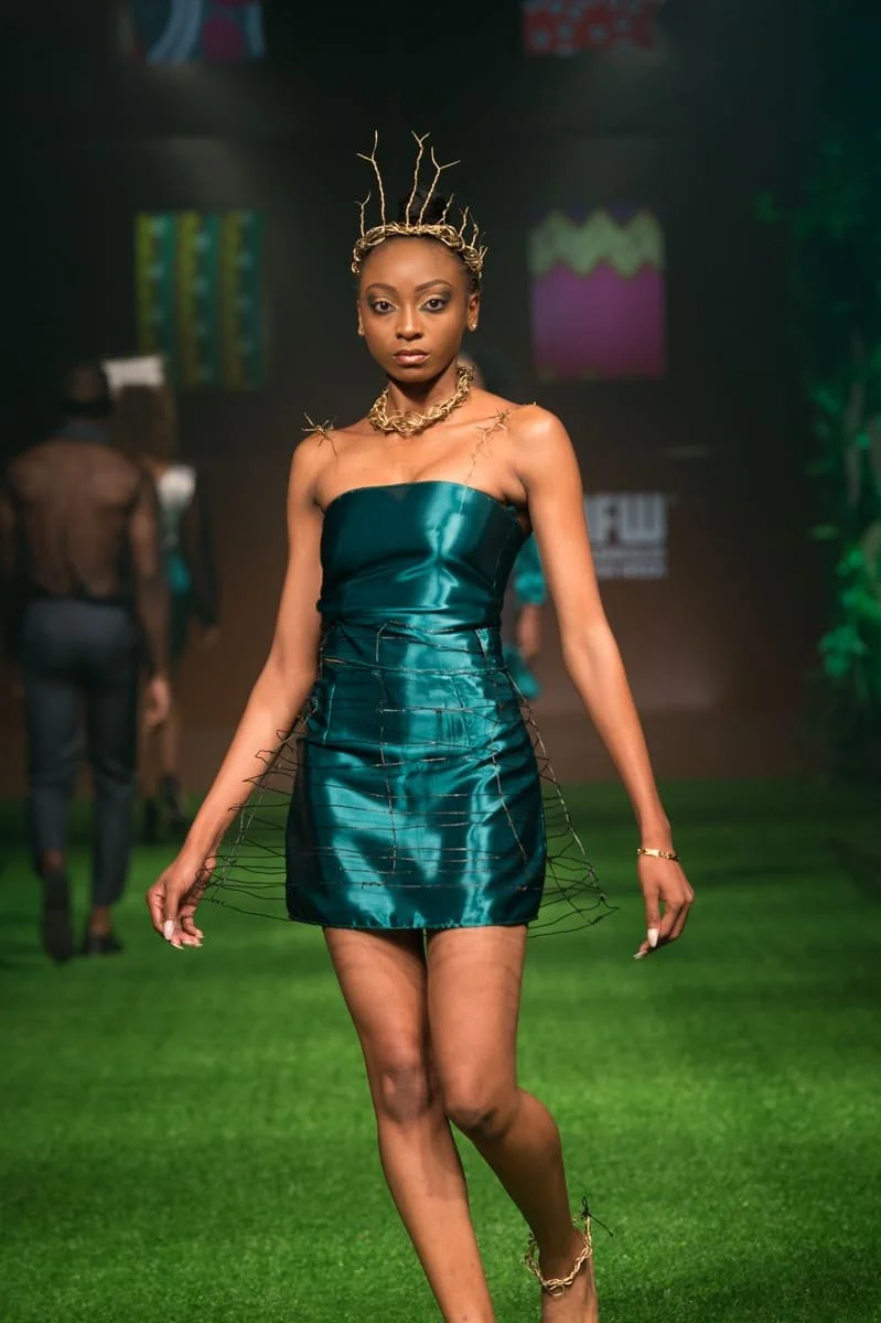 PRA20211208D_mfw21_tsakafashion_193.jpg