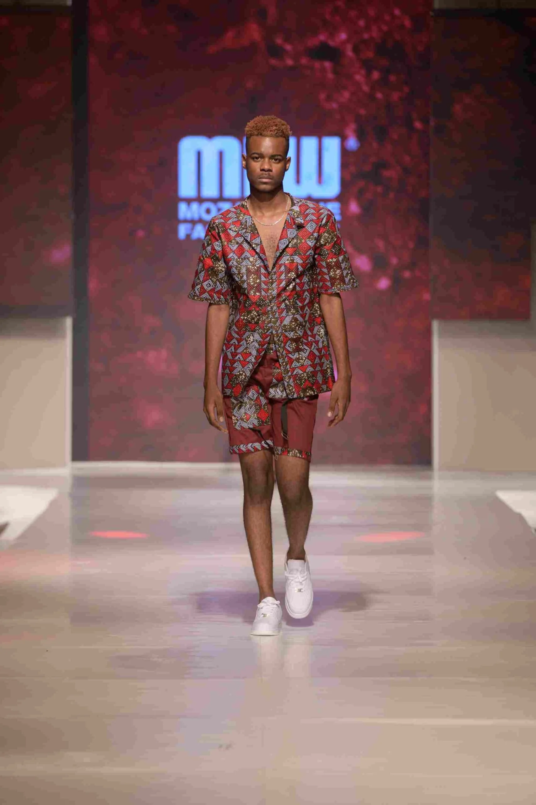 Doutor dos Tecidos - Mozambique Fashion Week 2022
