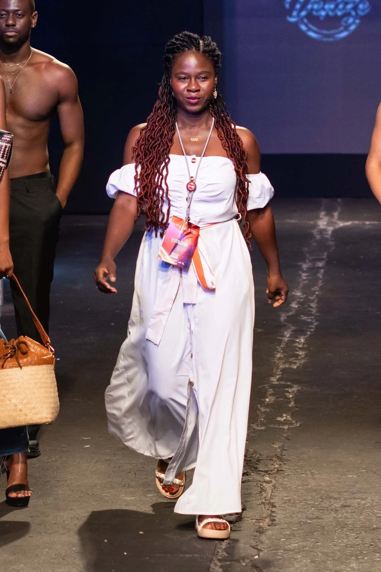 MFW_2023_Tsakafashion-36.jpg