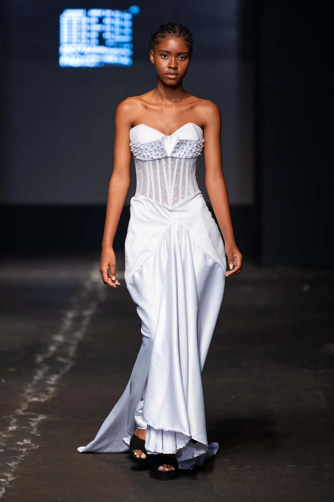 MFW_2023_ZualosFashion-10.jpg