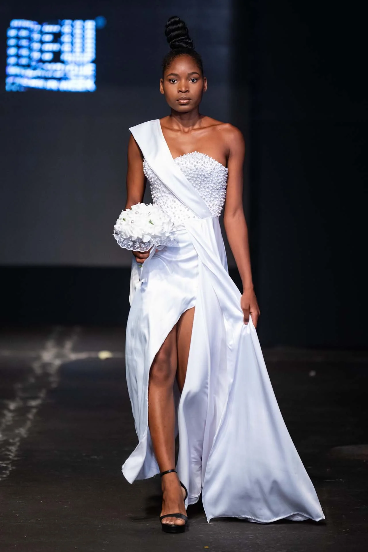 MFW_2023_ZualosFashion-18.jpg