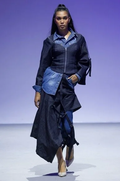 SDR_1881_w387_h580.jpg